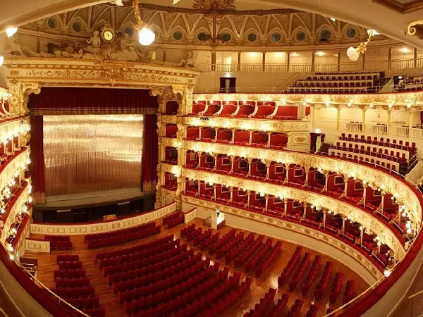 scaramanzia teatro Torino