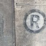 Cosa significano le R dipinte sui Palazzi di Torino?