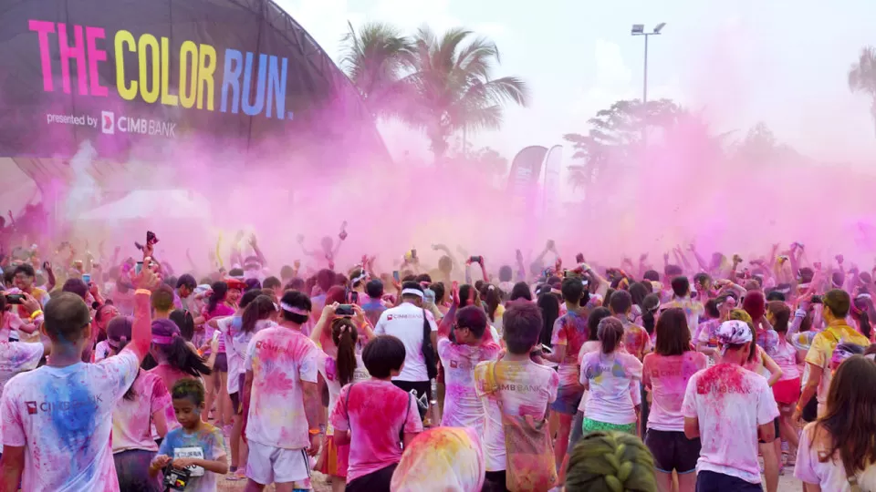 Rinviata la Color Run 2019 a Torino per il maltempo: la corsa più colorata del mondo si farà a settembre