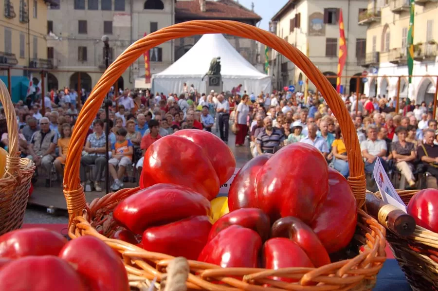 Torna Bollicine e Peperoni a Carmagnola, l'evento che segue la Fiera Nazionale del Peperone
