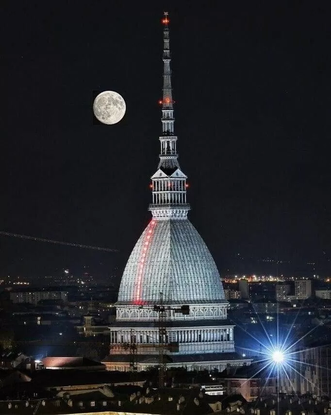 Caro bollette, taglio dell'illuminazione pubblica a Torino