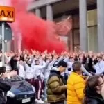 Gli ultras del Friburgo invadono Torino