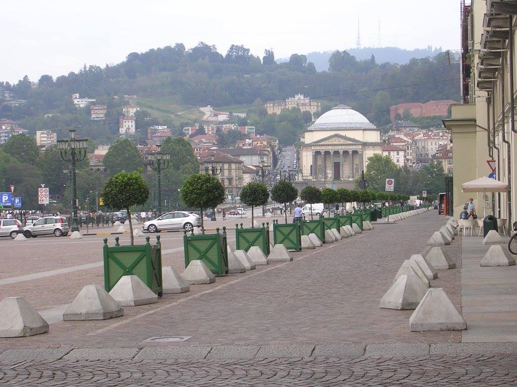 La panoramica di piazza Vittorio