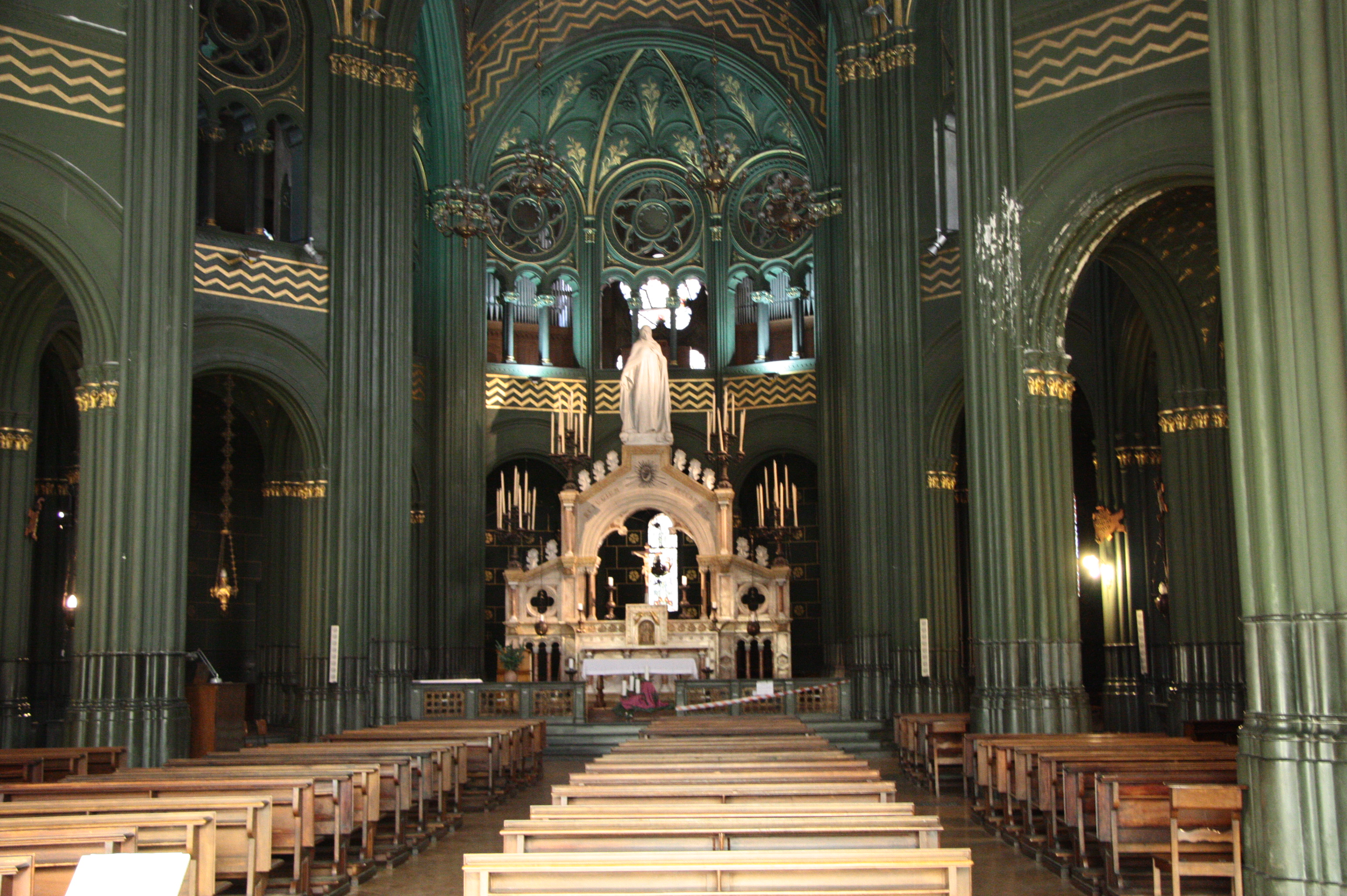 Photo of Torino, chiesa Sacro Cuore di Maria: i fedeli contro il parroco