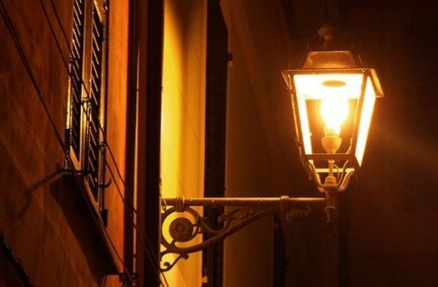 Storia illuminazione pubblica Torino