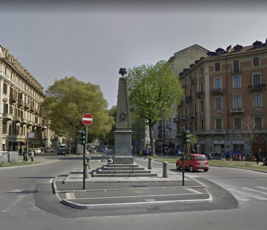 Monumento di piazza Marconi di Torino