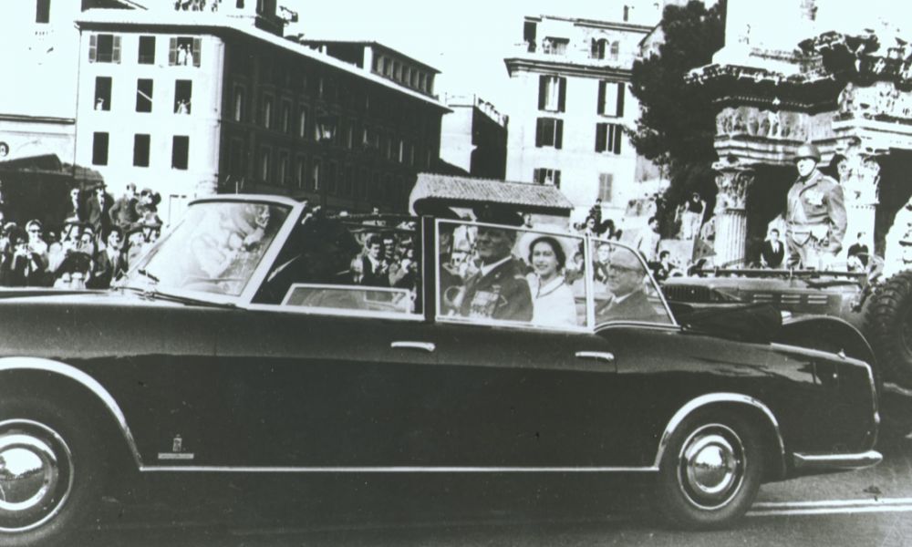 5 Giugno 1957 inizia la produzione della Lancia Flaminia, la vettura del Presidente della Repubblica