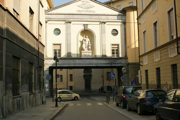Cottolengo Torino: storia di un santo e di un ospedale aperto a tutti