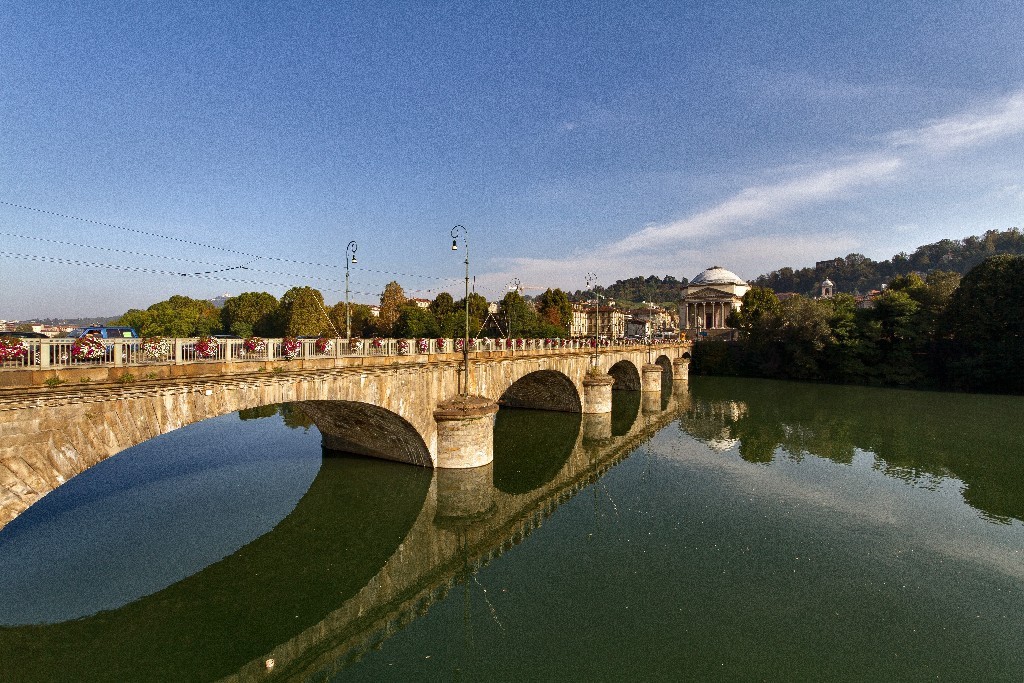 Torino Il tesoro nascosto del ponte Vittorio Emanuele I
