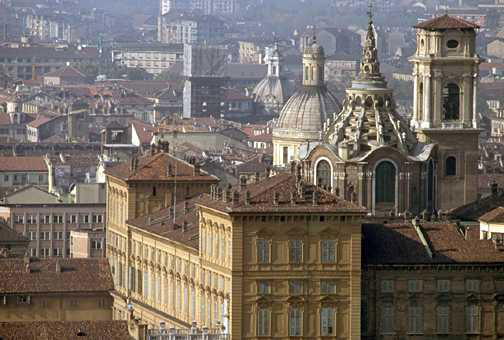 Torino, la Cappella della Sindone riapre nel 2018: lavori terminati