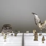 “Anche le statue muoiono”: al Museo Egizio una mostra sul conflitto e sul patrimonio artistico tra antico e contemporaneo