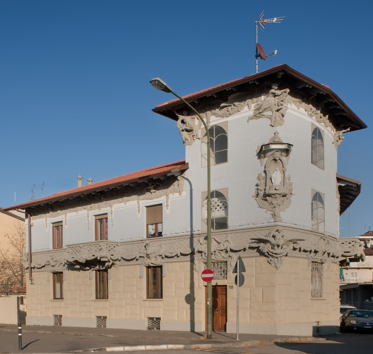 Casa Ponchia a Torino: un esempio liberty in Madonna di Campagna