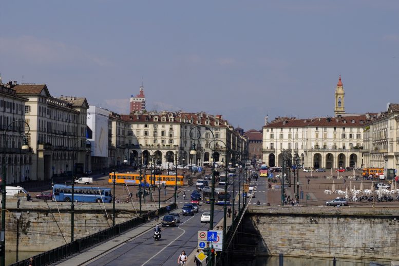 Piazza Vittorio vista dalla Gran Madre