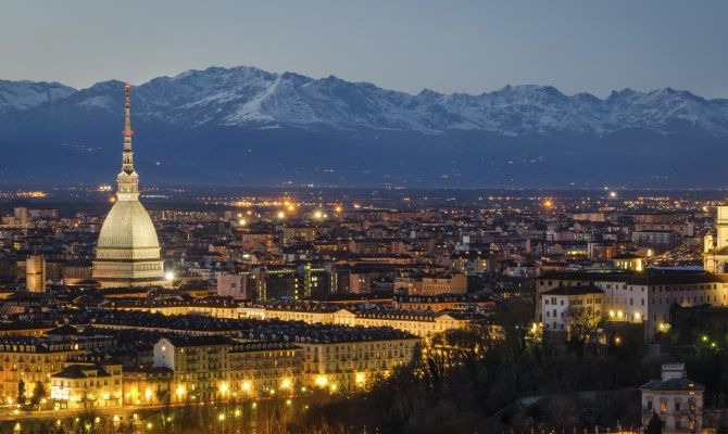 Photo of Turismo, a Torino impennata di visitatori rispetto allo scorso anno: grandi eventi e attrazioni per i turisti