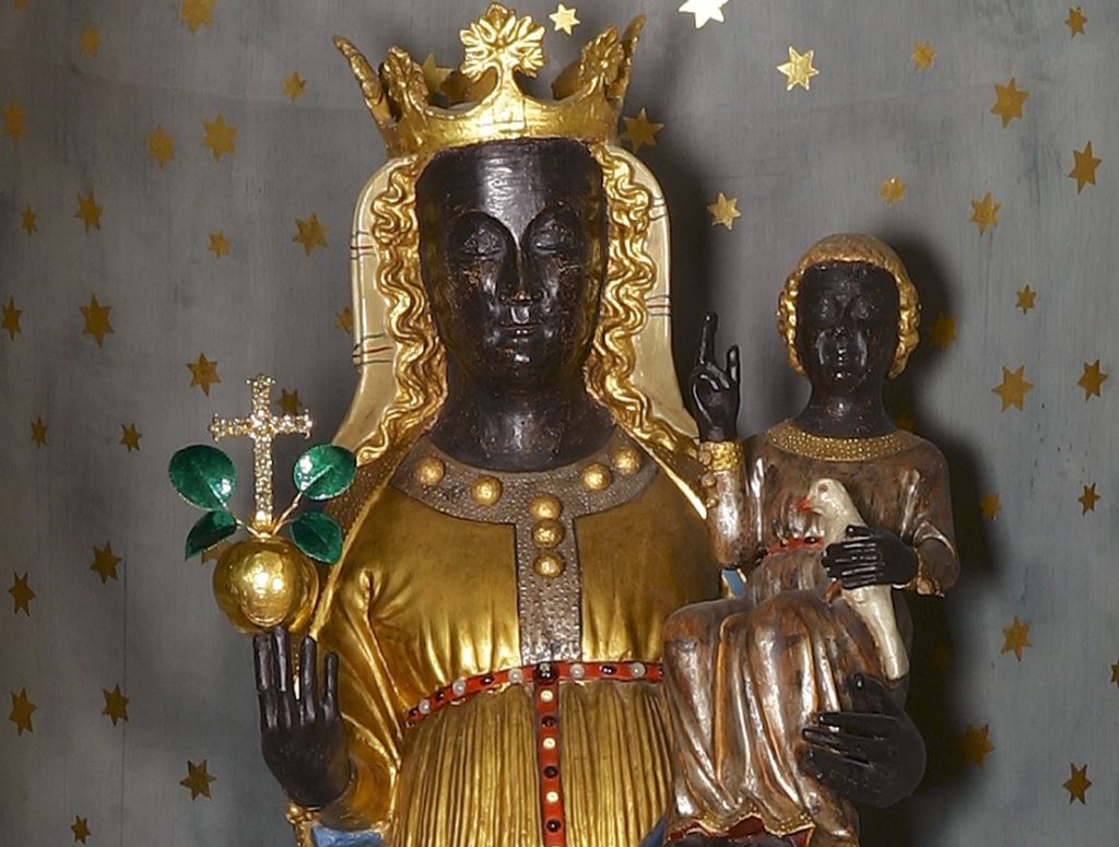 Statua Madonna con Gesù dorata