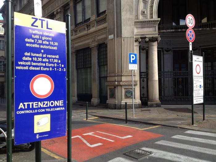 Nuova Ztl a Torino, previsto un software leggi targhe: costerà un milione di euro