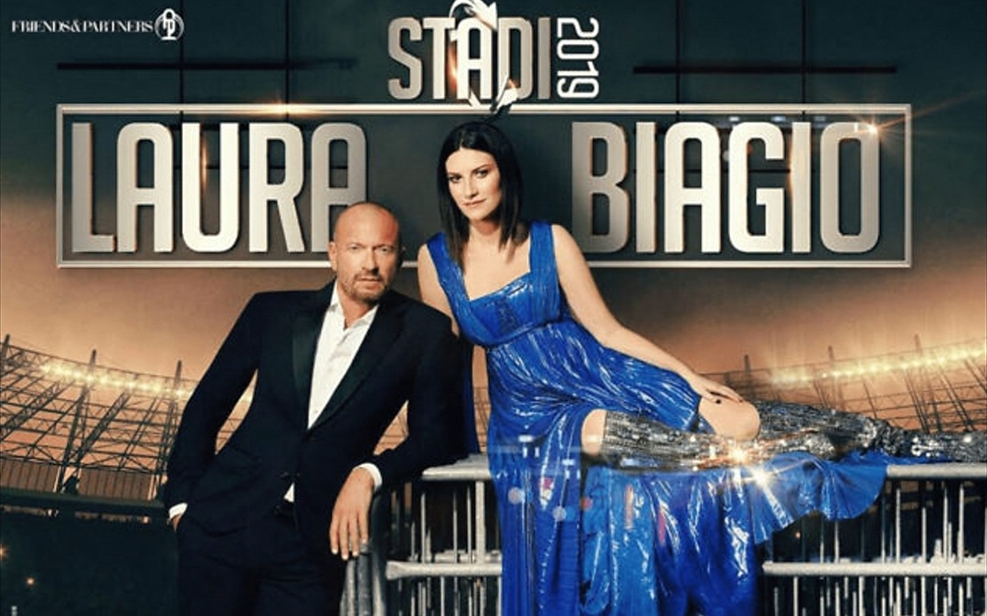 Laura Pausini e Biagio Antonacci a Torino: i due cantanti in concerto allo Stadio Olimpico