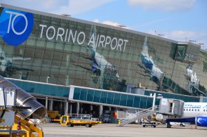 L'aeroporto di Caselle sempre più collegato: in aumento i voli per l'Italia e per l'estero