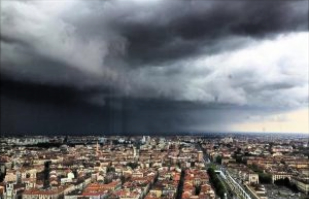 Meteo, a Torino e in Piemonte è allerta gialla per violenti temporali con grandine e vento