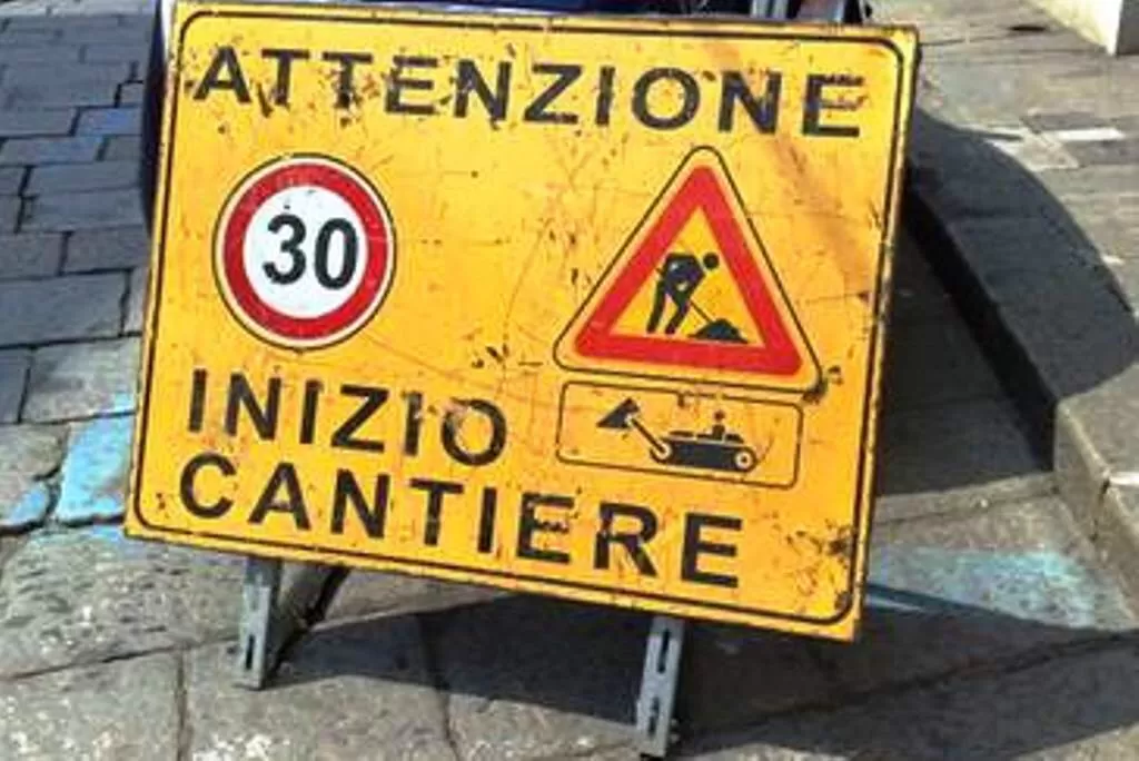 Tanti i cantieri aperti a Torino: code e ingorghi in diversi punti della città