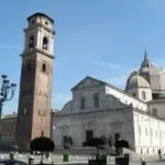 Il Duomo di Torino con accesso per disabili: in arrivo rampa e ascensore