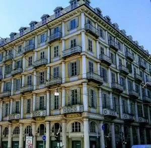 La casa delle colonne in corso Matteotti: un gioiello di cui ci parla la nostra House Hunter Laura Polesinanti
