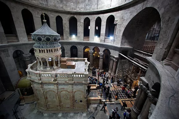 Il Santo Sepolcro di Gerusalemme restaurato dai professionisti di Venaria: nei lavori anche l'Edicola