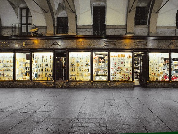 Photo of Il nuovo negozio Biraghi a Torino sta per aprire: prenderà il posto di Paissa
