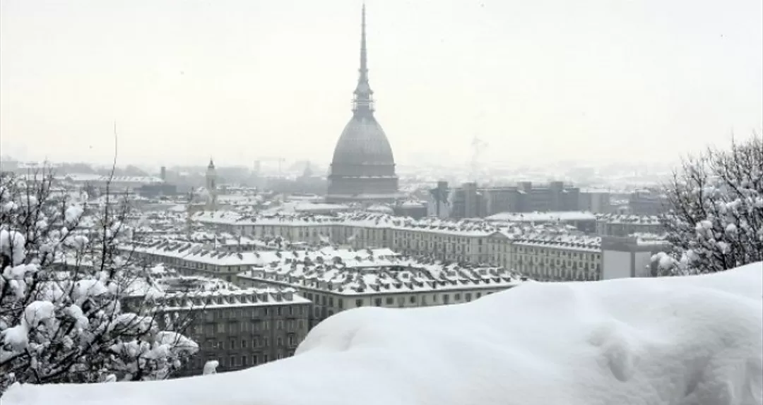 Meteo, a Torino arriva la neve: scatta l'allerta tra domani e venerdì