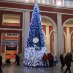 Torna l’Albero di Natale di Porta Nuova, quali sono i doni più richiesti da torinesi e viaggiatori?