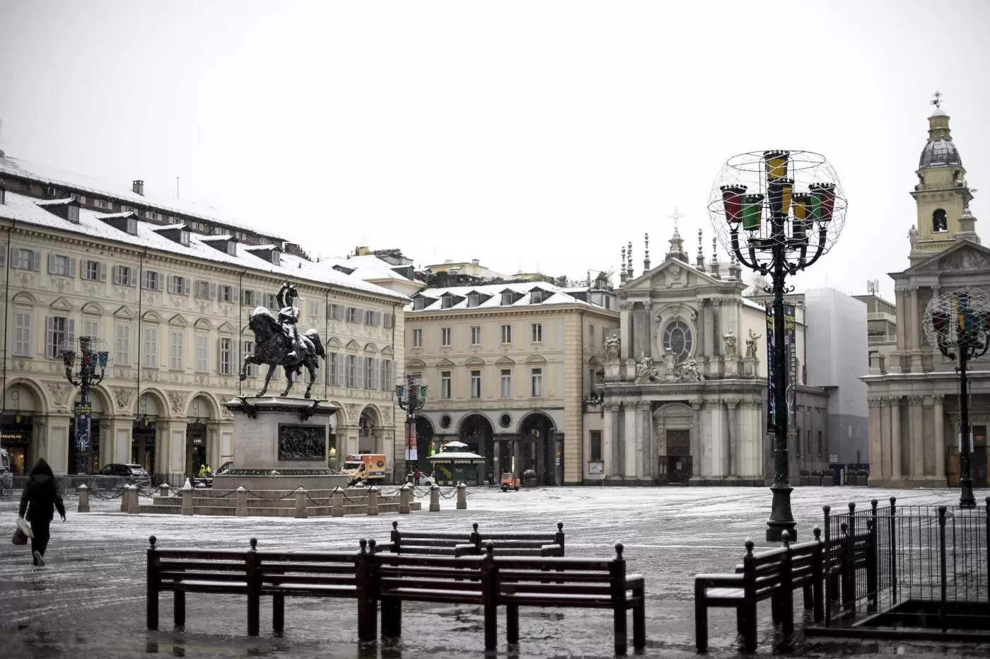 Meteo, a Torino arriva la neve: altre nevicate fino alla Vigilia di Natale