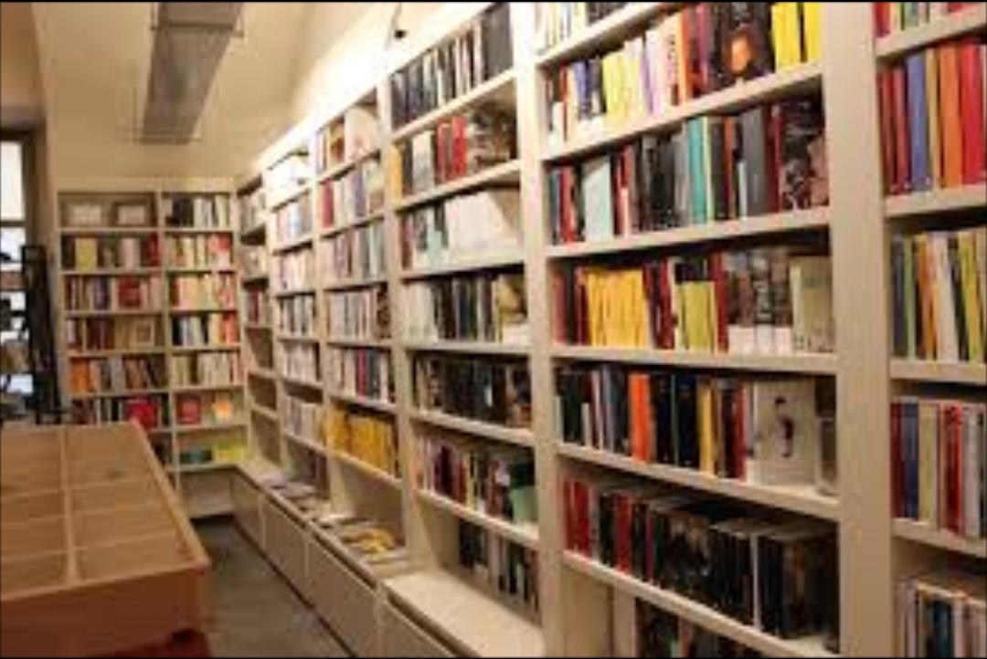 A Torino chiude Mood: la libreria bistrot del centro saluta dopo 18 anni