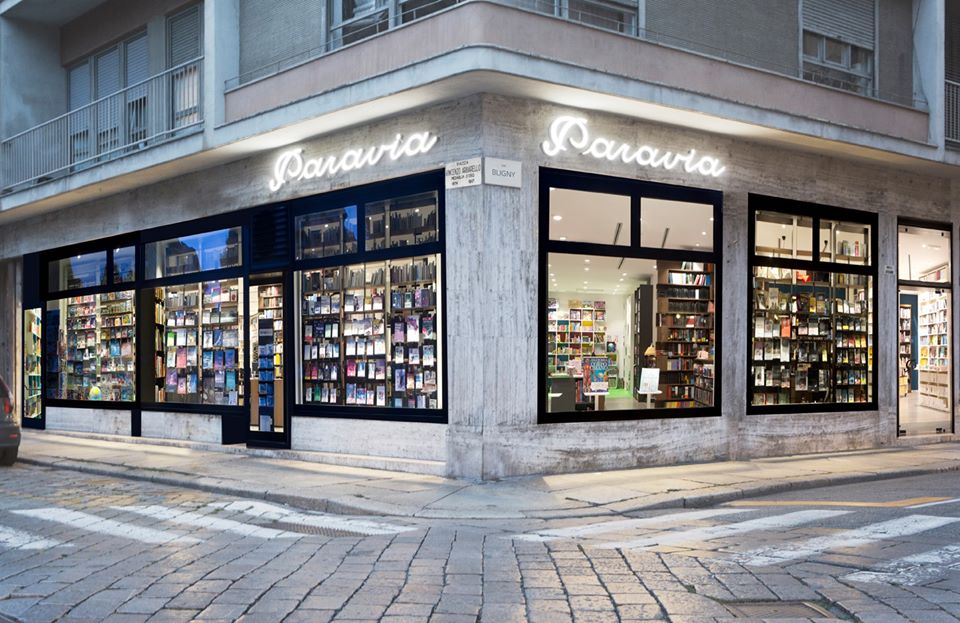 Photo of Paravia, in vendita su Facebook gli scaffali della libreria di Torino chiusa a gennaio