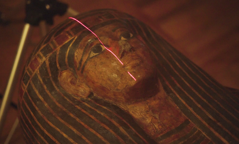 Testa di un sarcofago al Museo Egizio