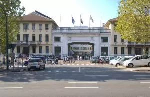 Esterno ospedale Molinette