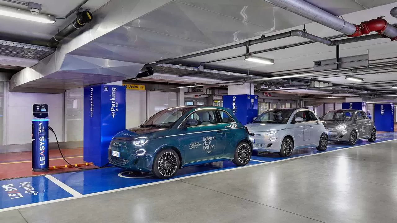 Arriva il nuovo car sharing di FCA si potranno noleggiare le 500 elettriche