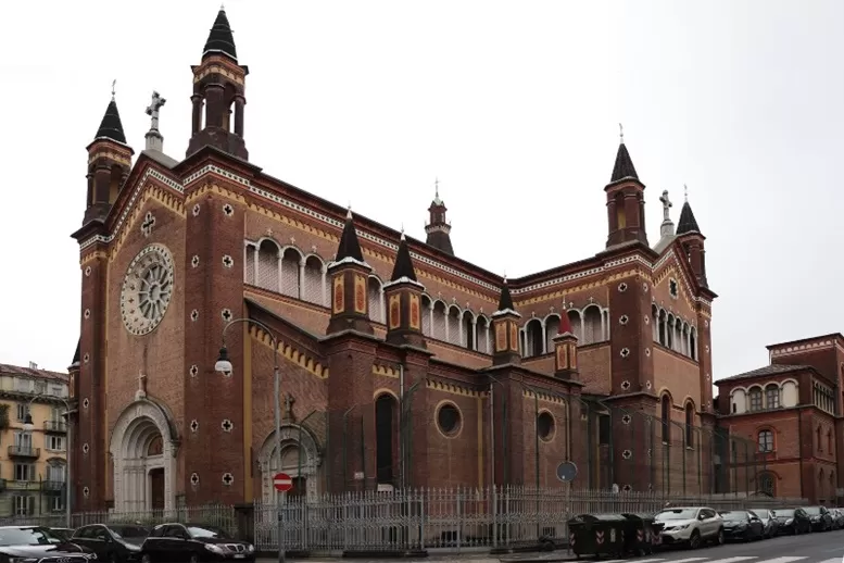 Chiesa in Borgo San Secondo Torino