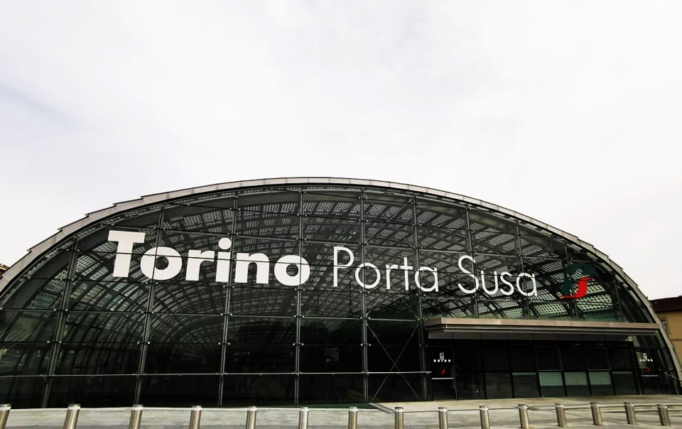 Esterno stazione Porta Susa di Torino
