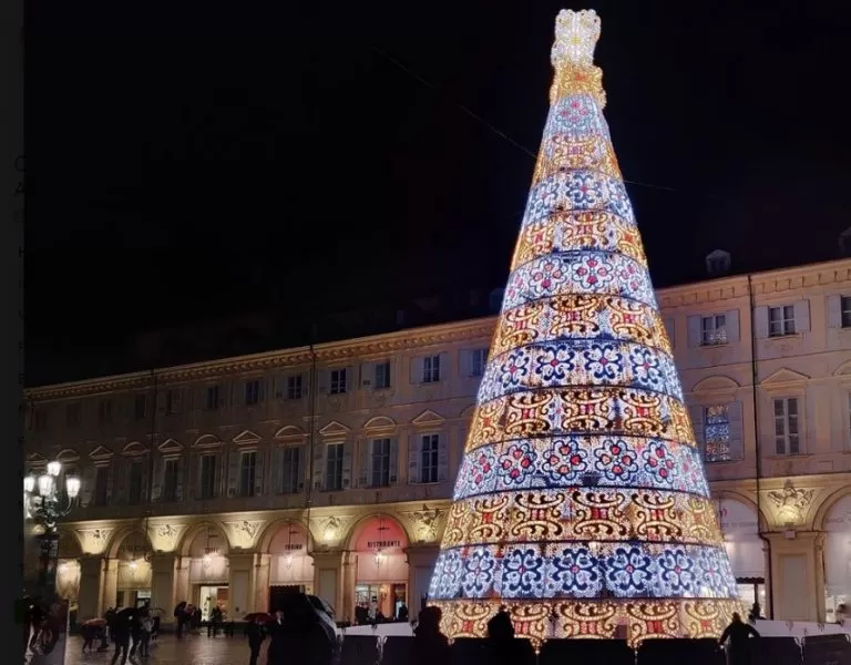 IAlbero di Natale Piazza San Carlo