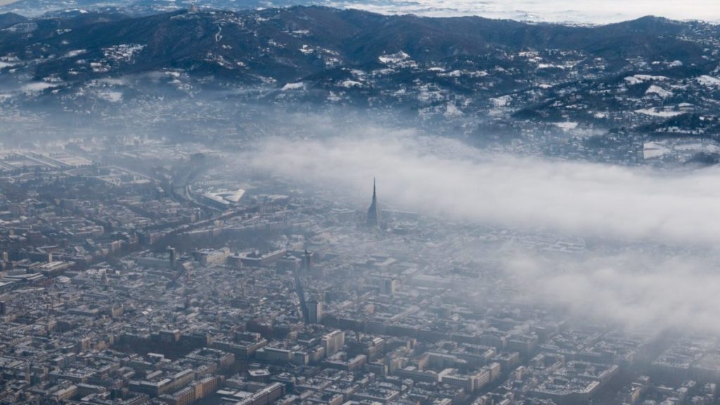Cappa di smog sopra Torino