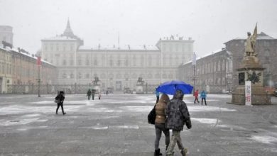 Photo of Meteo, domani arriva la neve a Torino: la coltre bianca anche sabato