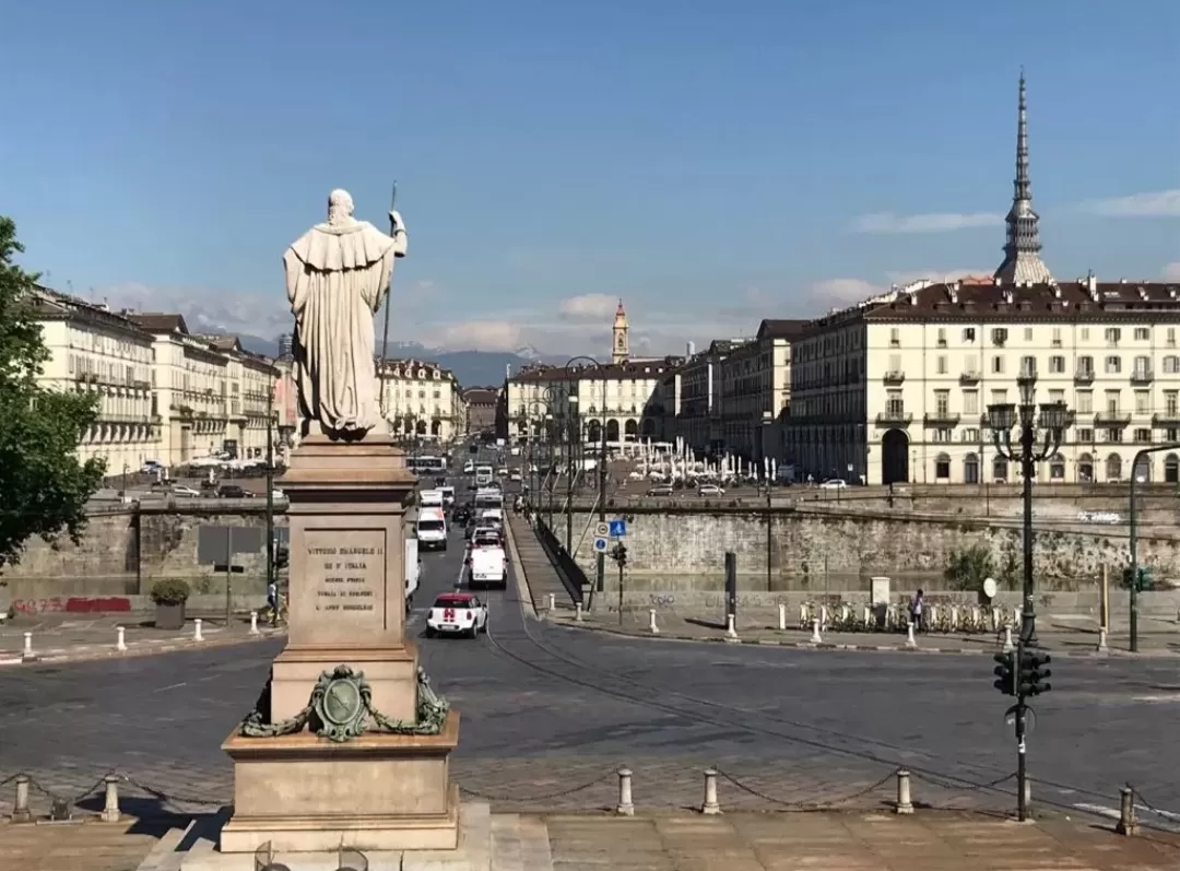 Il centro di Torino torna a ripopolarsi i torinesi lasciano la collina
