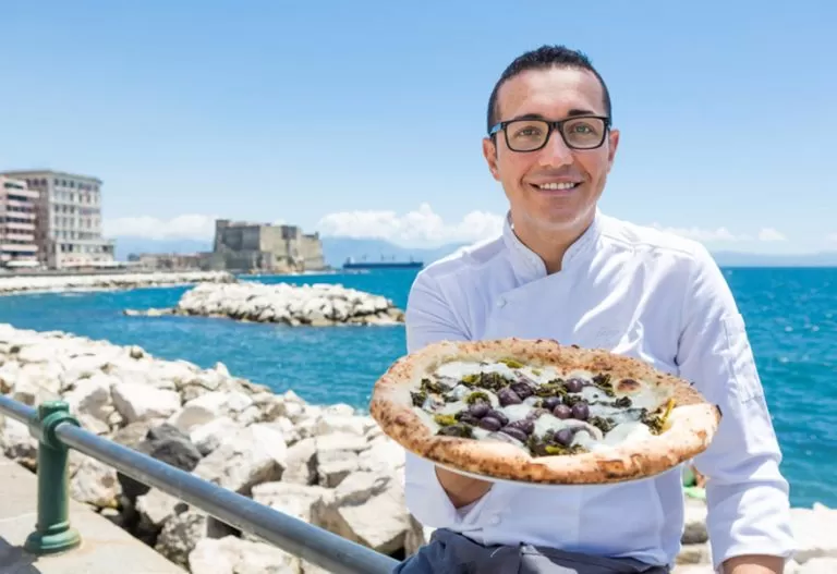 Gino Sorbillo apre a Torino: il pizzaiolo napoletano sbarca in centro