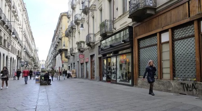 Il Covid distrugge la ristorazione a Torino: 549 ristoranti chiusi