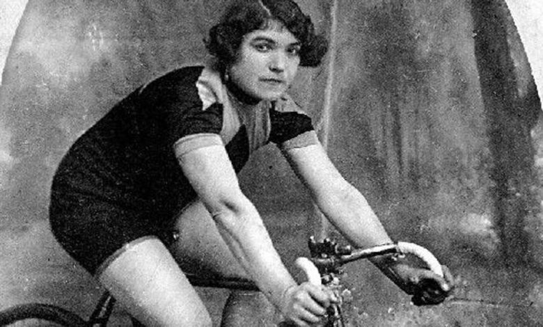 Alfonsina Strada, l’unica donna ciclista del Giro d’Italia