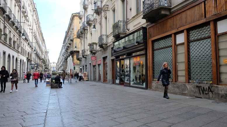 Torino, la crisi non ferma aperture e nuovi negozi in città