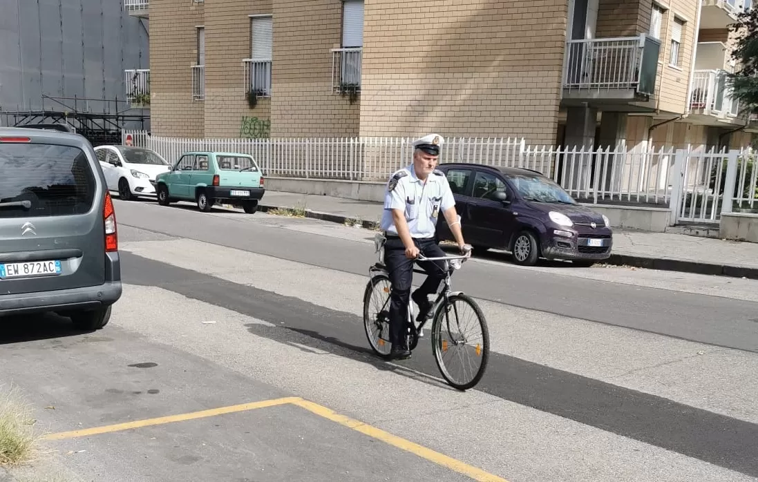 Vigile Urbano in bicicletta Torino