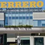 Economia, Ferrero riconosce un premio di 2200 euro ai suoi dipendenti in tutta Italia