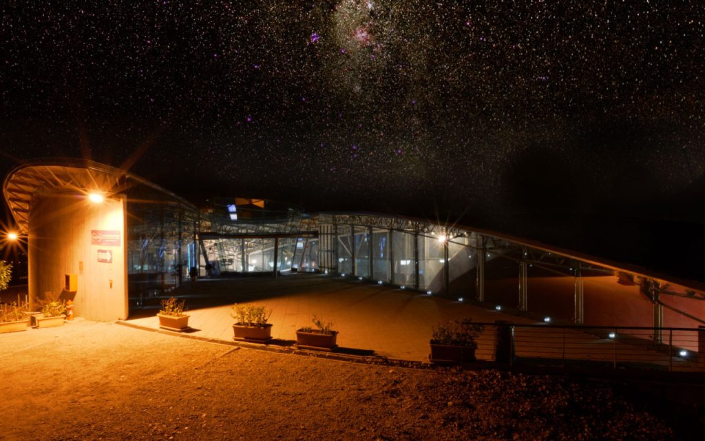 Esterno Planetario di sera