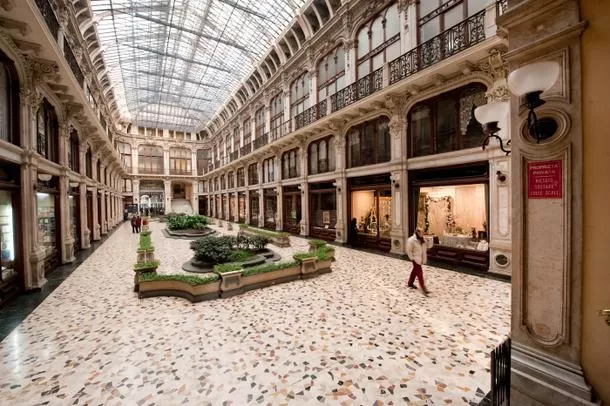 Torino, un gruppo statunitense acquista la Galleria Subalpina